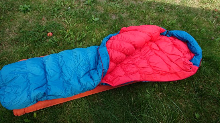 Mountain Equipment Schlafsack sleeping bag, kuschlig warmer Schlafsack mit sehr guter Qualität