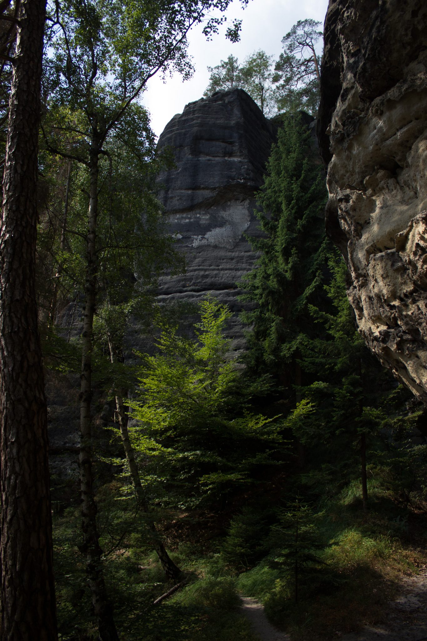Zeughaus Roß- und Goldsteig Richterschlüchte im Kirnitzschtal wandern, Wanderweg im Wanderparadies Sächsische Schweiz mit vielen tollen Aussichten, riesiger Felsennationalpark