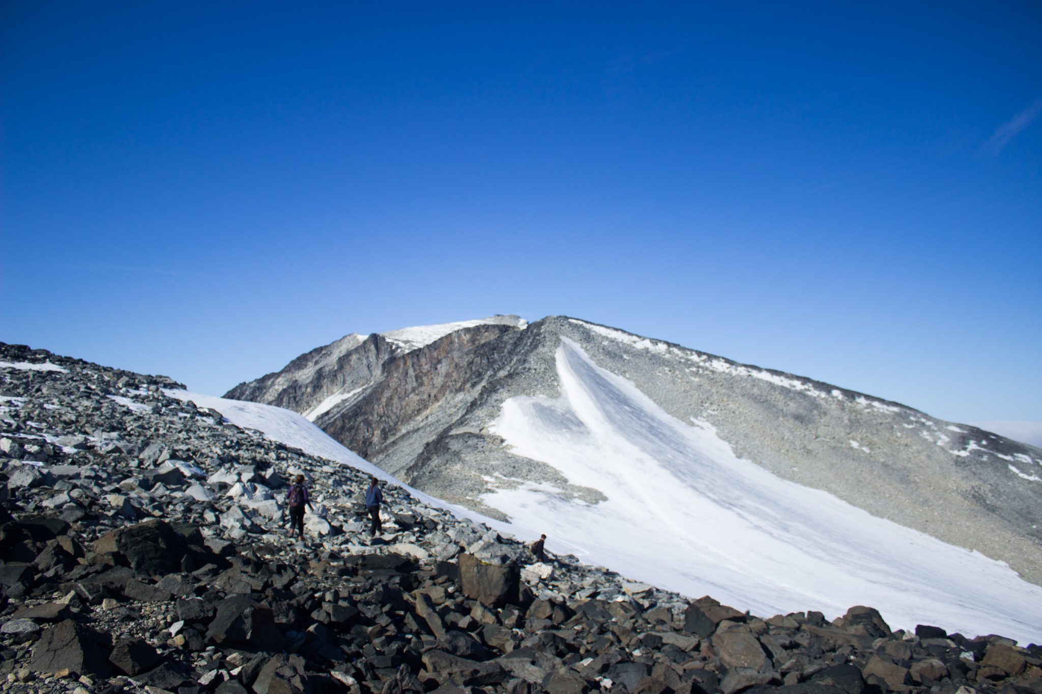 Wanderung auf den höchsten Berg Norwegens - der Galdhøpiggen ab Spiterstulen im Jotunheimen Nationalpark, auch höchster Berg Skandinaviens und Nordeuropas mit 2469 Höhenmetern