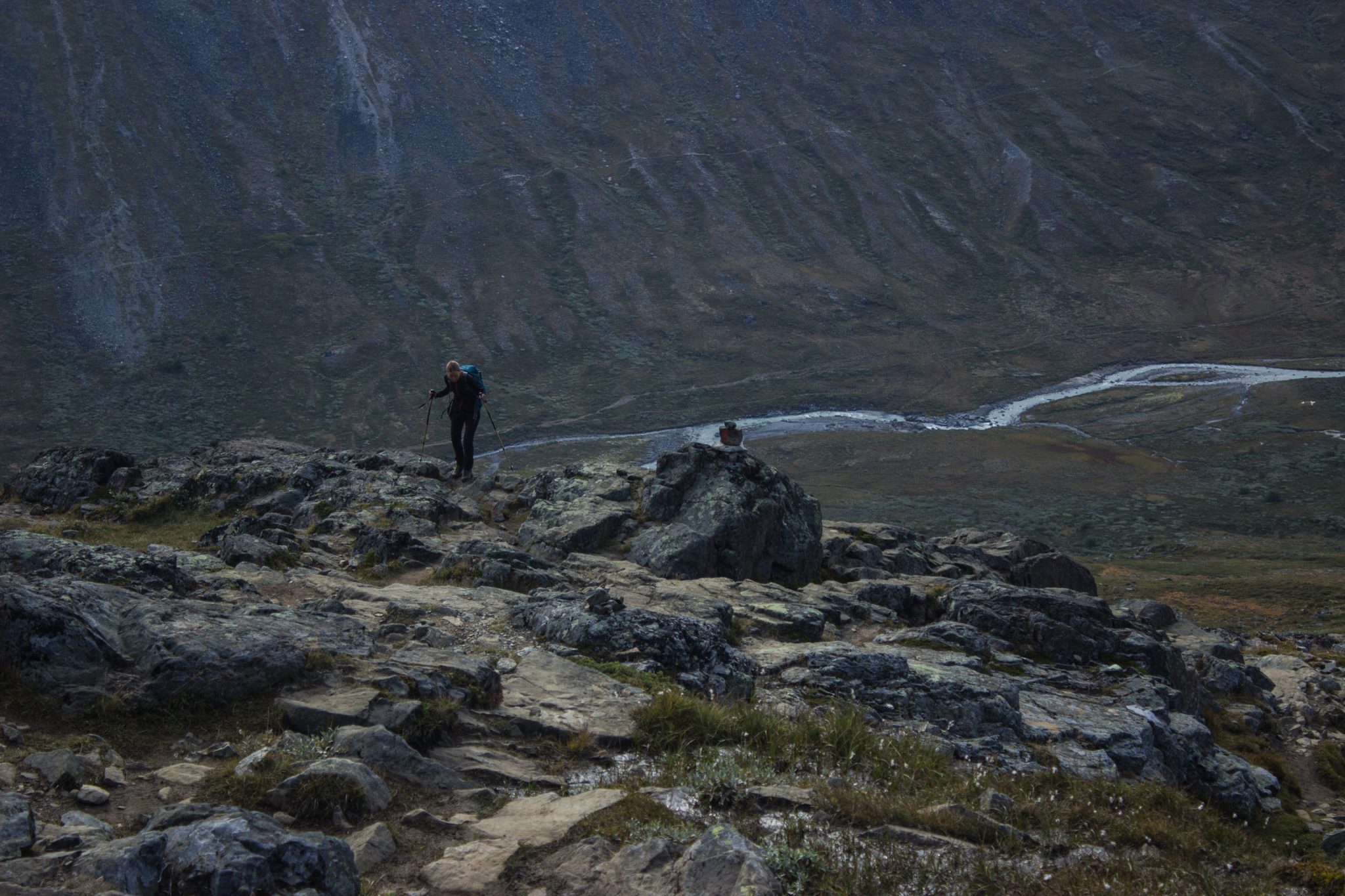 Wanderung auf den höchsten Berg Norwegens - der Galdhøpiggen ab Spiterstulen im Jotunheimen Nationalpark, auch höchster Berg Skandinaviens und Nordeuropas mit 2469 Höhenmetern, Blick auf den Wanderweg auf den Galdhøpiggen
