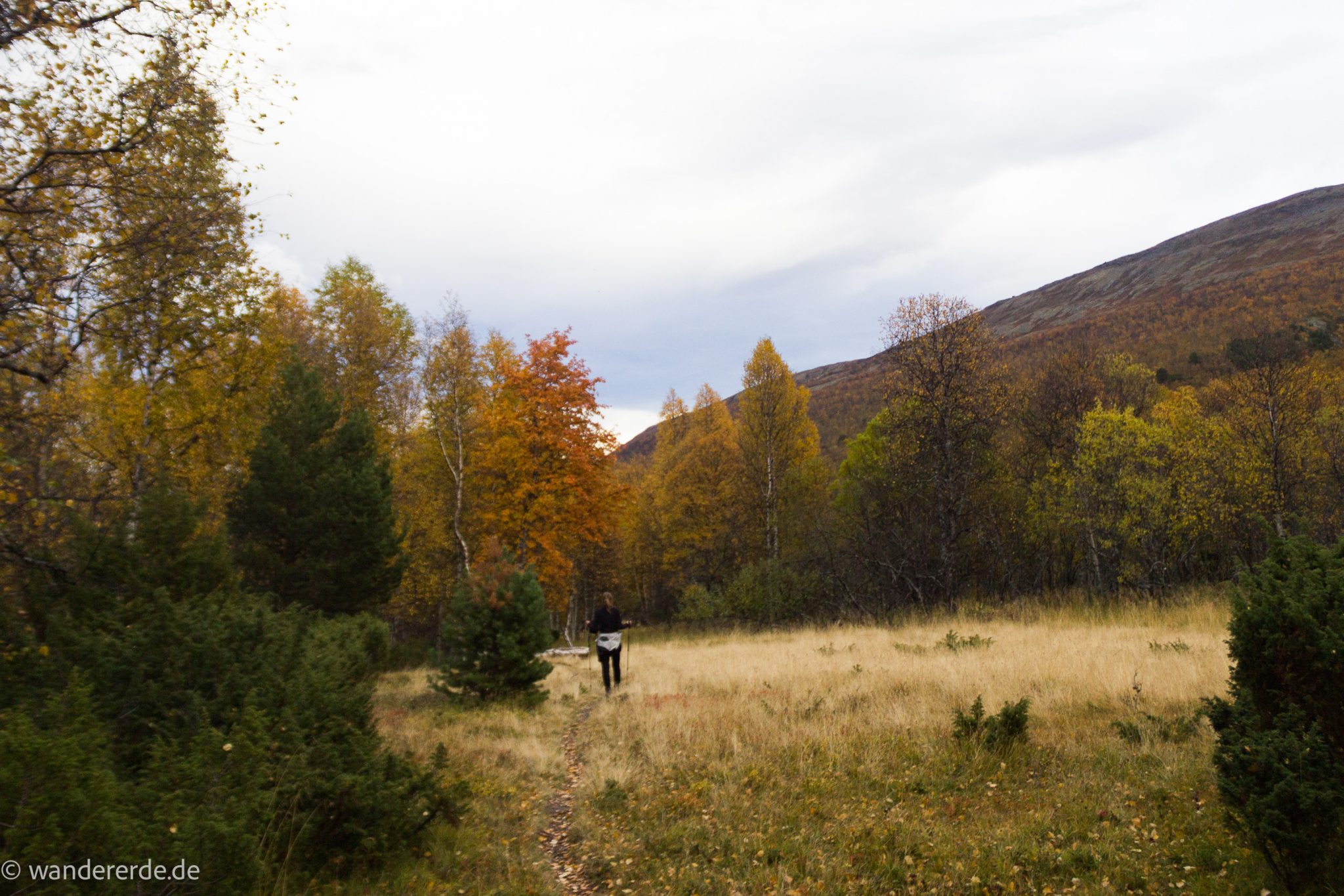 Wandern im herbstlichen Amotsdalen
