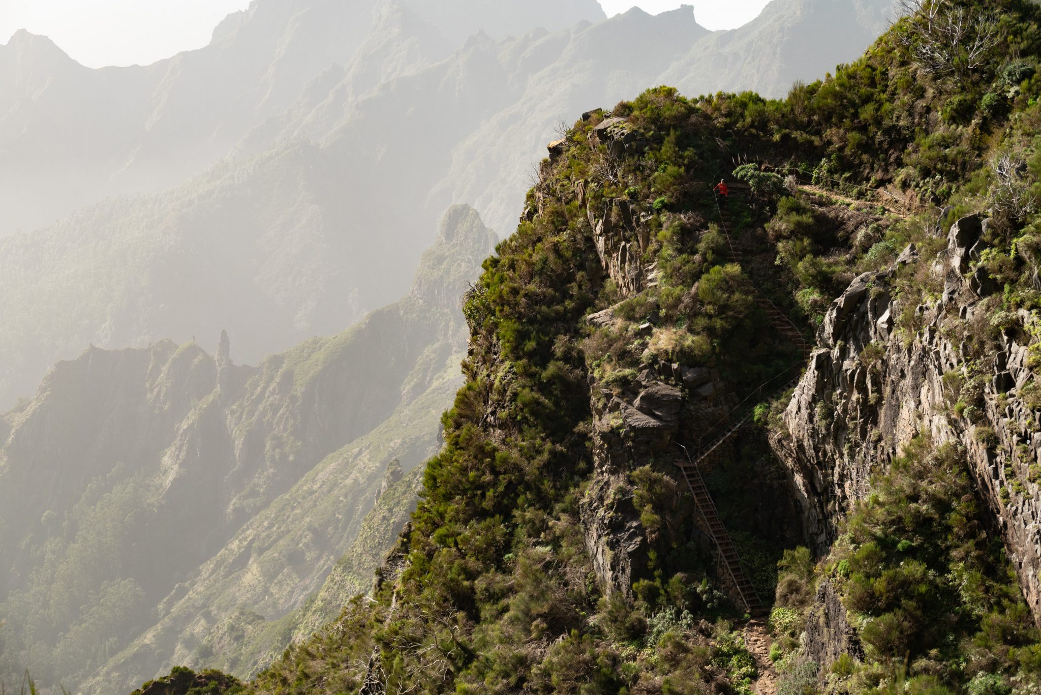 Madeira - Portugal - Wanderung - Hiking Wanderung auf den Pico Ruivo: Die ultimative Bergtour auf Madeira